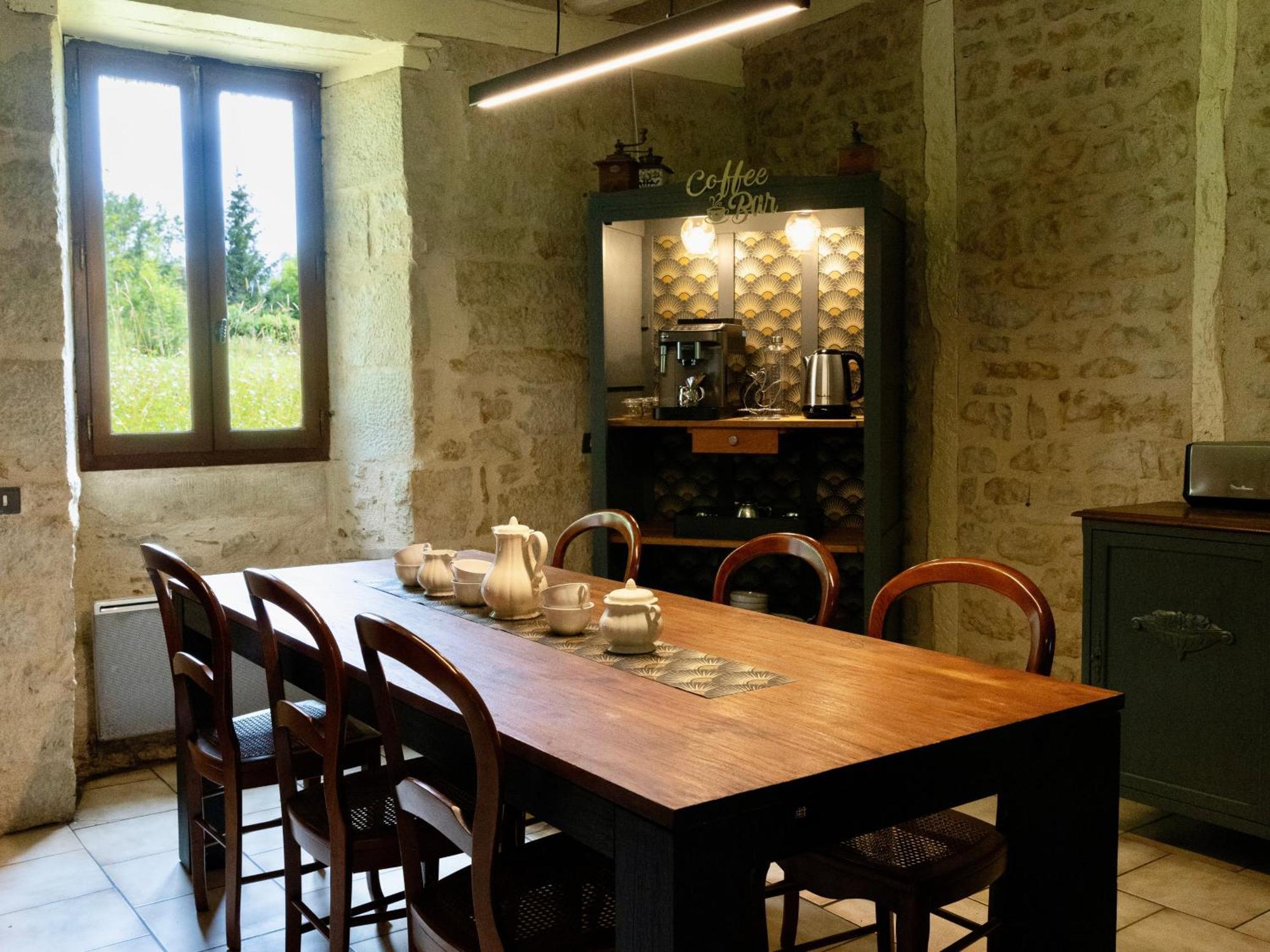 Bed and Breakfast Domaine Valenquercy Cazillac Экстерьер фото